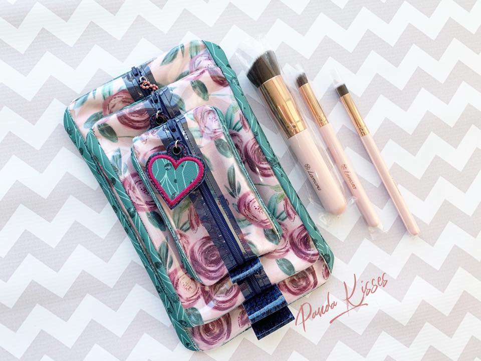 Give a Little Gift - Day 3 - Makeup and Travel Set - Parker on the Porch