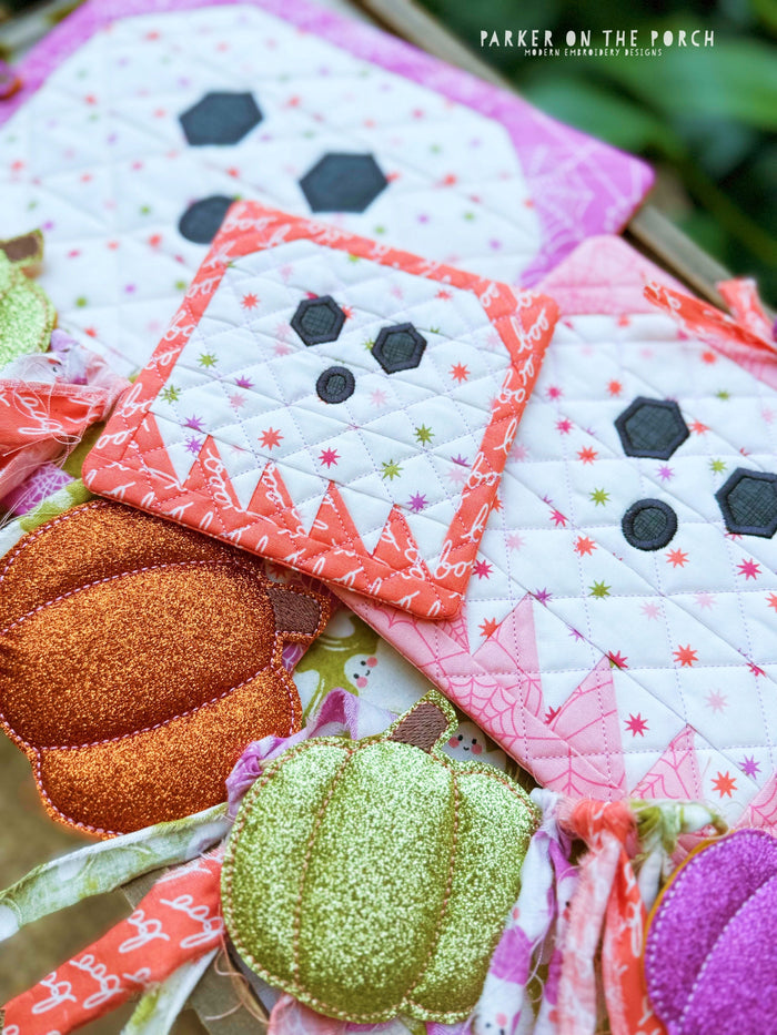 Quilt Block Ghost Hot Pads & Puff Pumpkins - Parker on the Porch