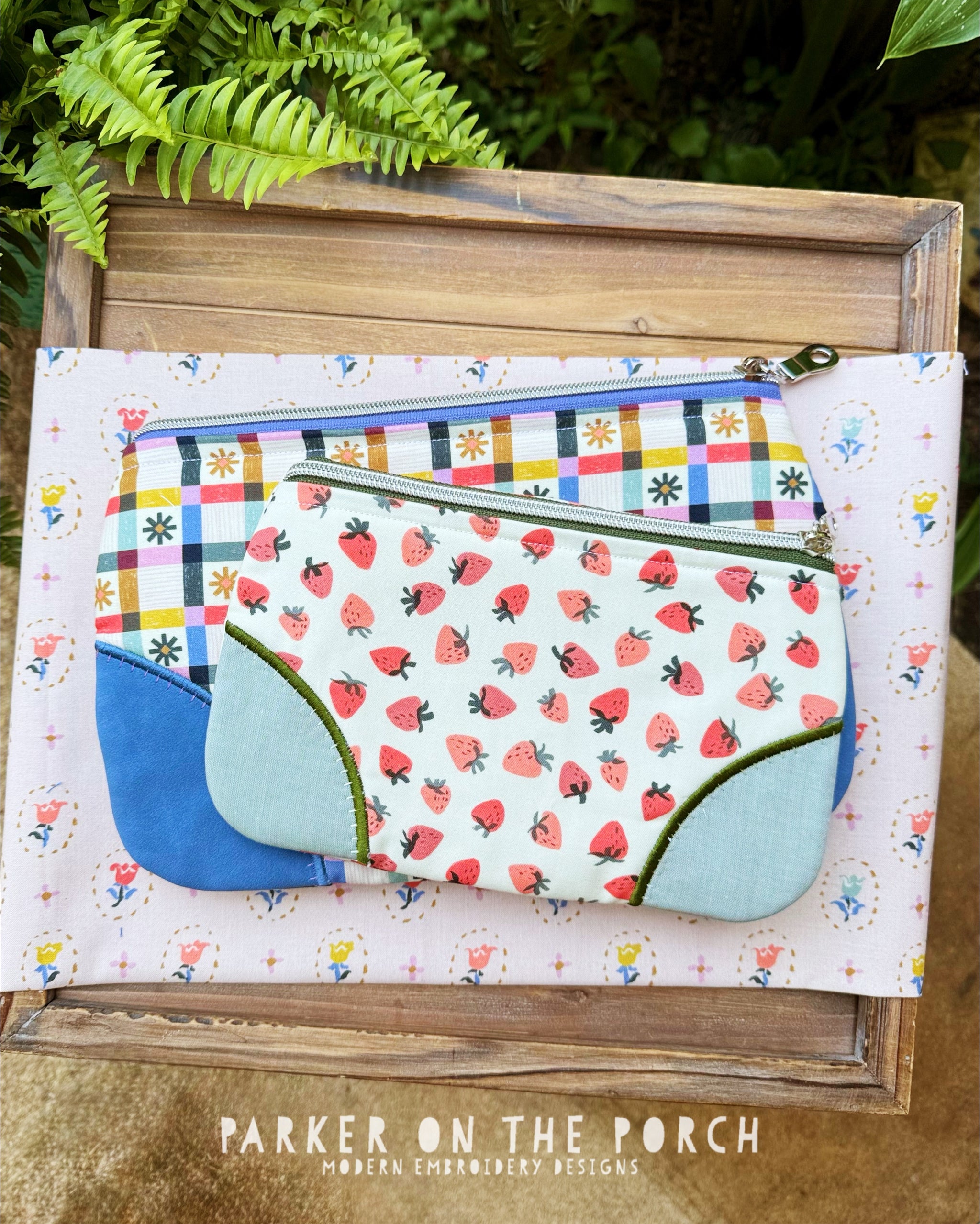 In the Hoop Zipper Bags - Machine Embroidery – Parker on the
