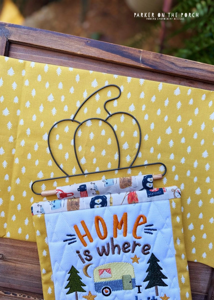 6" Pumpkin Quilt Hanger – Wall or Door Display - In the Hoop Embroidery Pattern – Digital Machine Embroidery File Parker on the Porch
