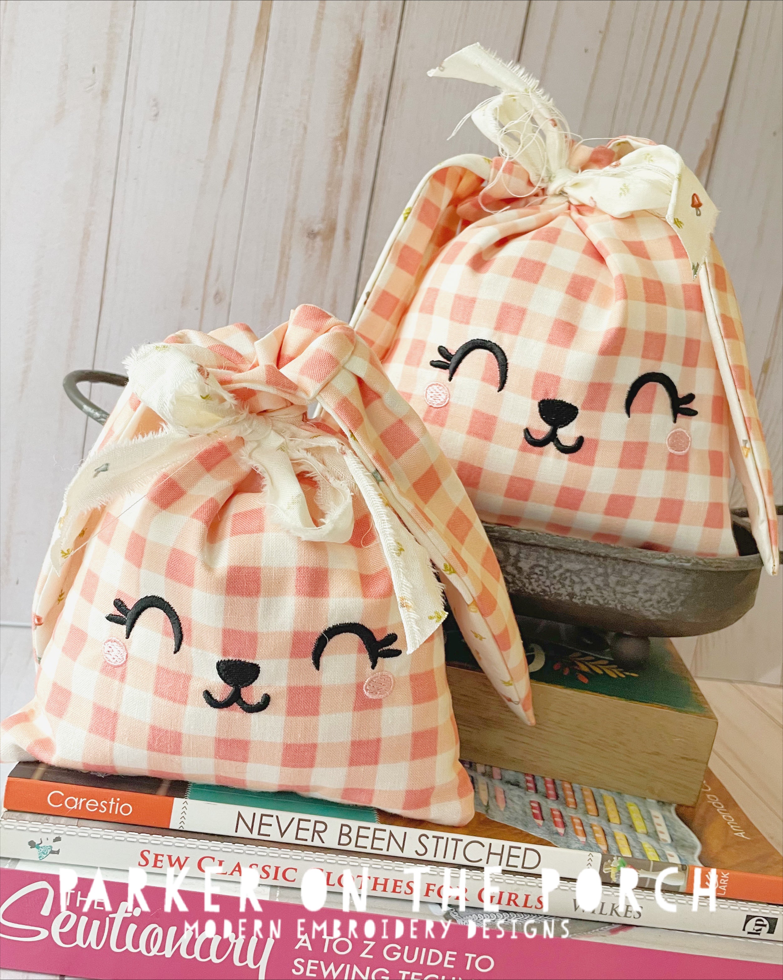 Pianpianzi Friends Wrapping Paper Roll Tulle Bags Small Mesh Bracelet Bags  Bag Carry Bunny Printed Rabbit Canvas Candy Easter Gift Holiday Basket Home